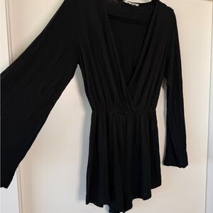 Audrey cute & flowy Black Romper